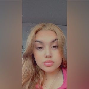 Meet your Posher, Rubi